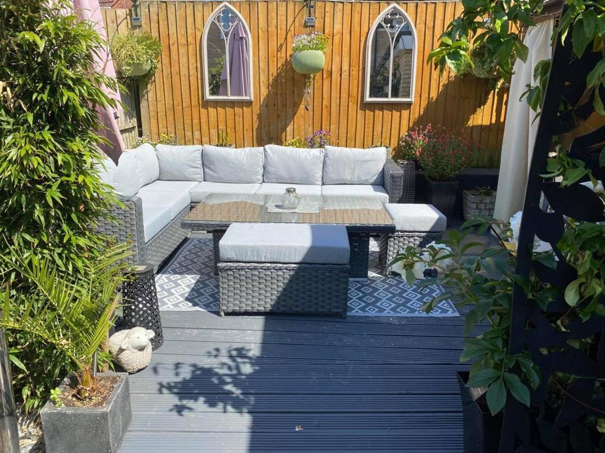 Secret Gem 1 Bed Garden Flat Private Luxury Hot Tub Bournemouth Exterior foto