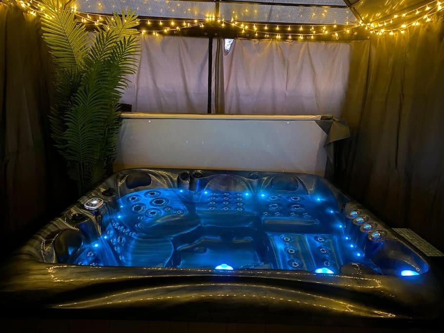 Secret Gem 1 Bed Garden Flat Private Luxury Hot Tub Bournemouth Exterior foto